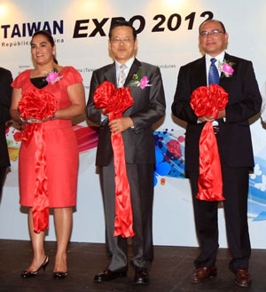 Gobierno inaugura “Expo Feria Taiwán 2012”