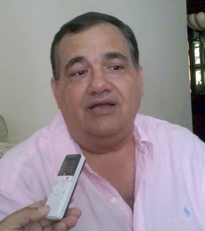 Ex ministro Bonano dice que no recibió “ni un centavo” por Cuarta Urna y pide a Flores Lanza “ser responsable”