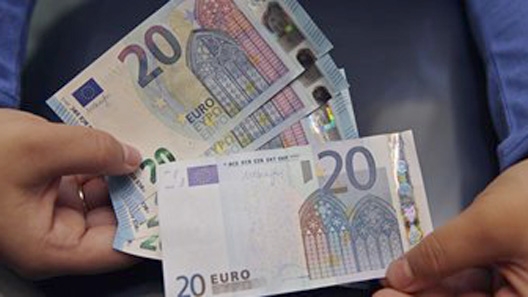 Empieza a circular el nuevo billete de 20 euros