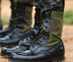 Policia-Militar-botas
