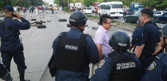 toma-de-carreteras-FNRP
