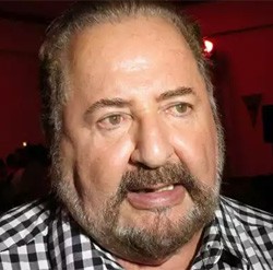 Adolfo Facusse 16