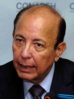 Roberto Herrera Cáceres