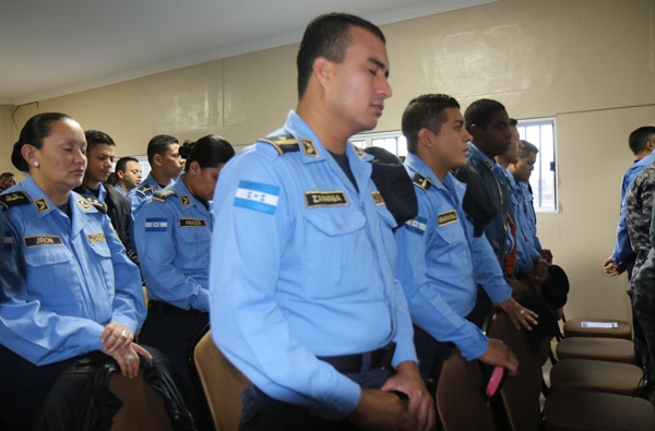 Fe y Sabiduría integrada a la formación policial