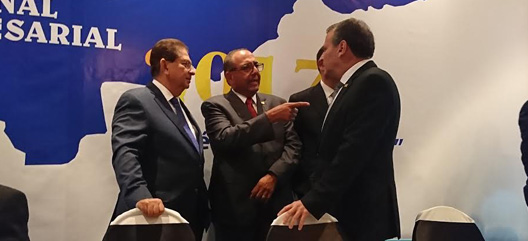 Camilo Atala empresarios