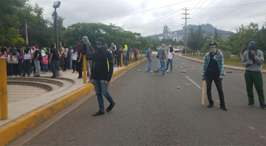 protestas UNAH2