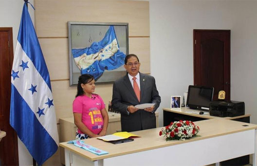 Nina gobierno2