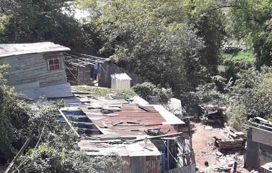 casa pobres de tegucigalpa