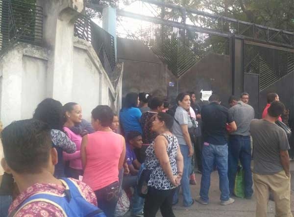 Empleados Paralizan Labores En Hospital Siquiátrico Mario Mendoza Proceso Digital 5828