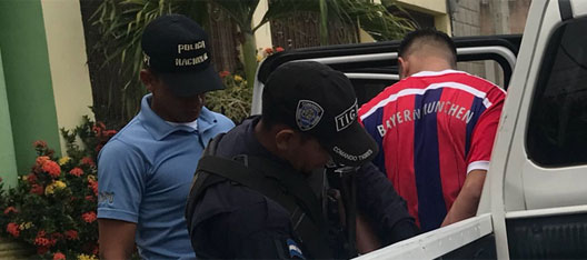 dos detenidos