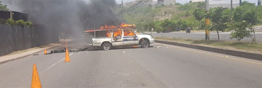 fuego vehiculo