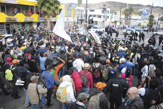 Tijuana se declara en crisis humanitaria por Caravana Proceso