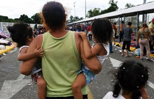 Los ni os de nuevo protagonistas involuntarios de la caravana