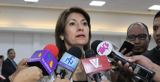 alba consuela flores Salud