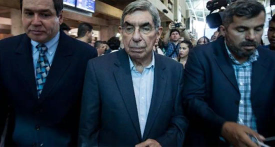 Oscar Arias investigado