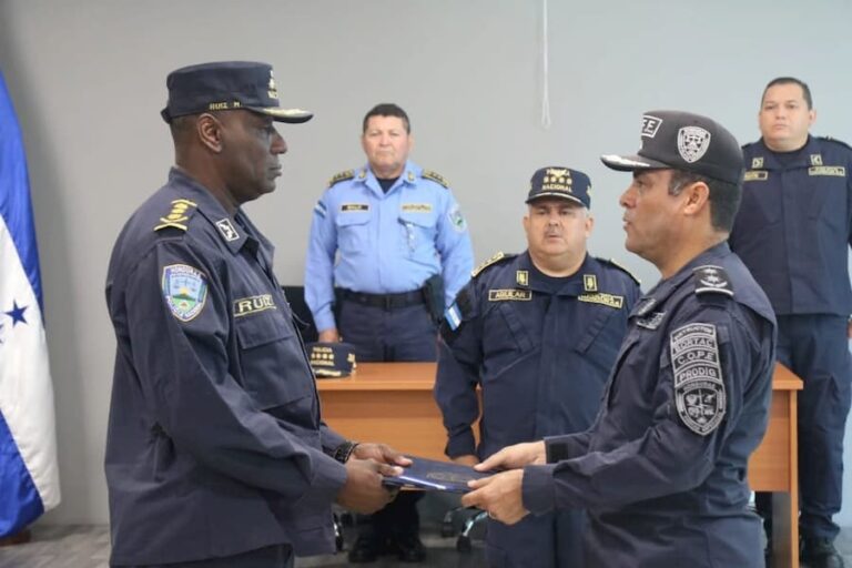 Comisionado Ruiz Martínez nuevo comandante de Fuerzas Especiales de la Policía de Honduras
