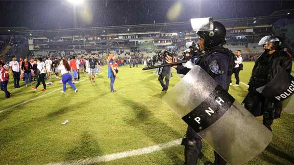 policia cancha