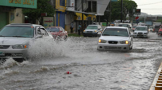 agua inundaciones calle