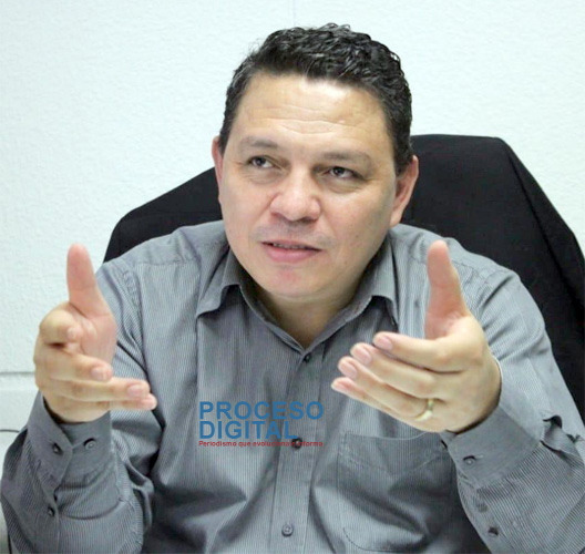 Fiscal Luis Javier Santos7