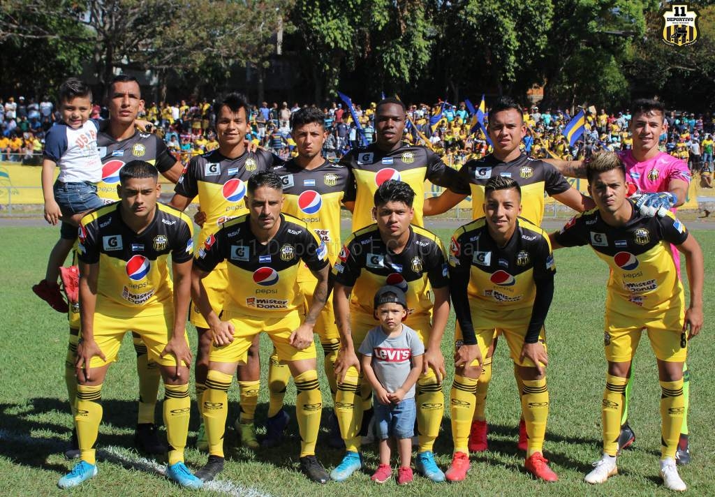El Salvador suspende su liga de fútbol y declara campeón al Once