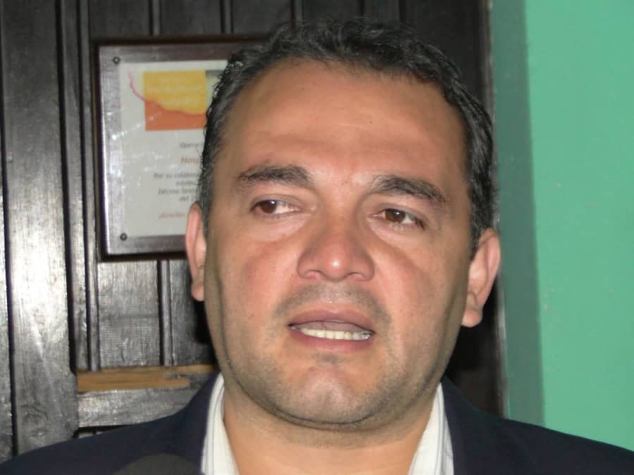 Director del hospital San Felipe Edwin Cruz