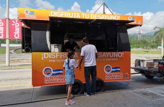 Food Truck” de Loto reparte desayunos en terminal de autobuses de San Pedro  Sula | Proceso Digital