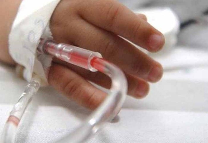 Ingresan tres menores con dengue al Materno Infantil