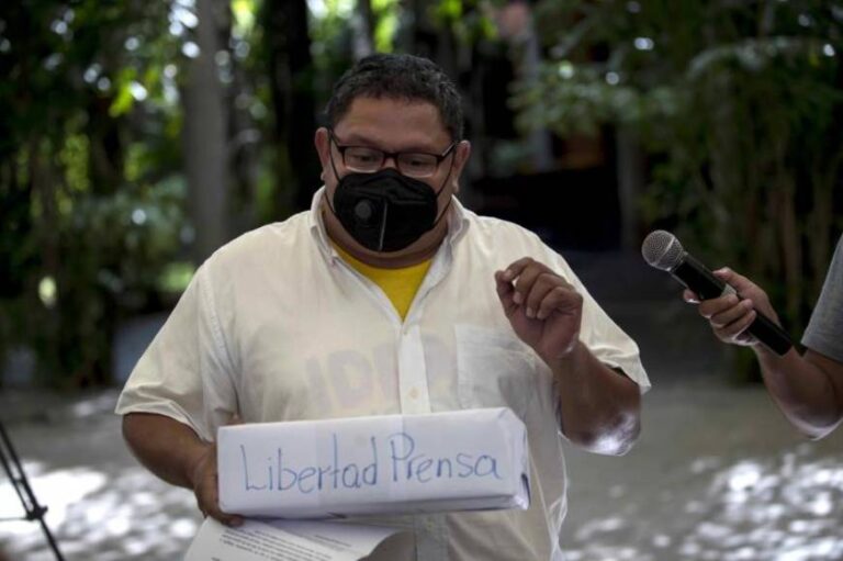 Otro periodista crítico abandona Nicaragua en medio de la ola de arrestos