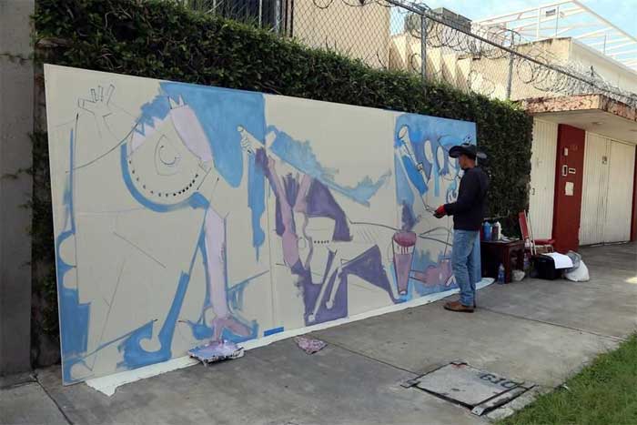 Fans mexicanos pintan un mural y dejan flores por salud de Vicente Fernández  | Proceso Digital