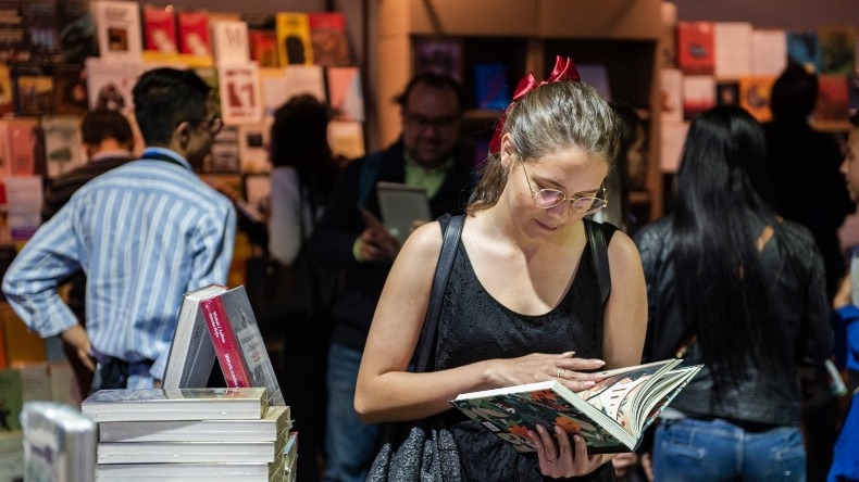 Bogotá celebra su reencuentro con la lectura en el regreso de Feria del Libro Proceso Digital