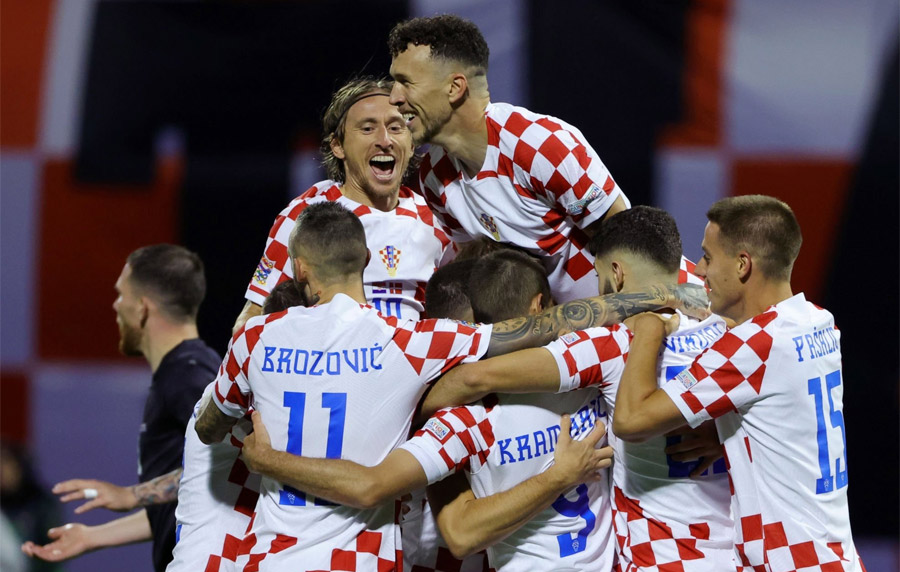 21. Croacia se coloca líder de grupo al derrotar a Dinamarca Proceso