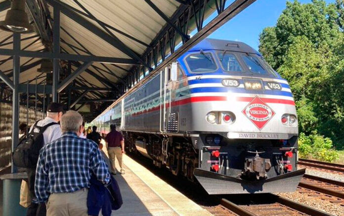 La Casa Blanca anuncia acuerdo tentativo para evitar huelga de trenes en EEUU | Proceso Digital
