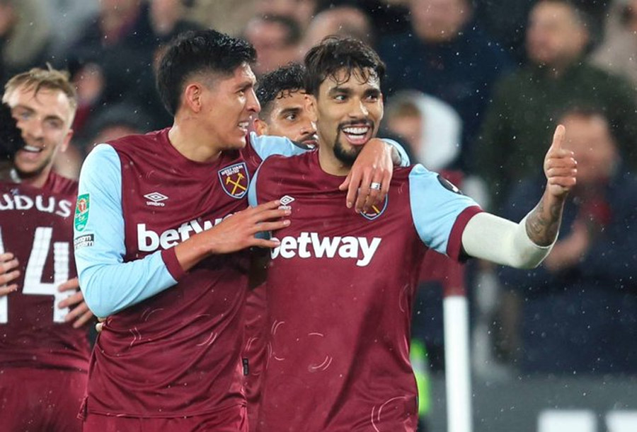 Arsenal Knocked Out of League Cup by West Ham in Round of 16