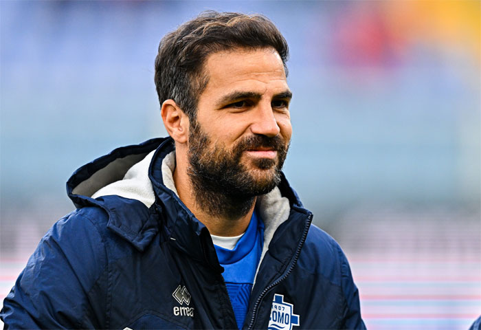 Cesc Fábregas assume como técnico interino do Como, na Serie B