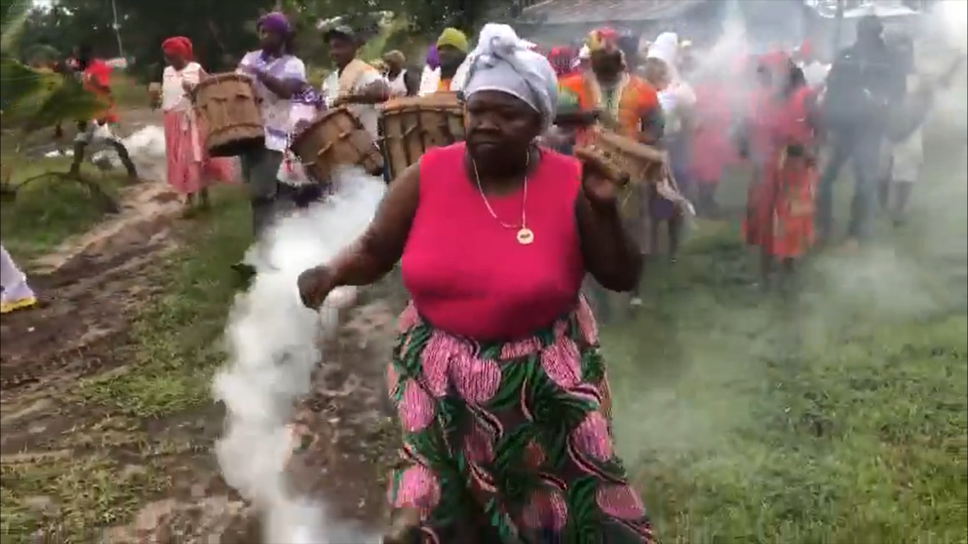 Con Tradicional Acto De Tambores Comunidad Garífuna, Agradece Un Año De 