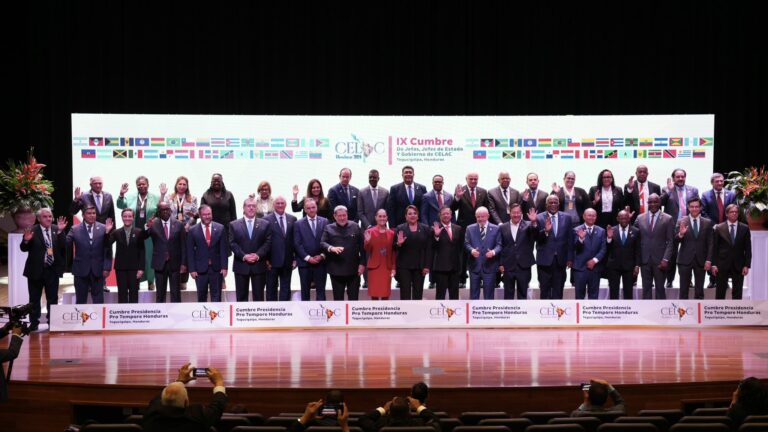 Con la mayoría de 30 de 33 países, CELAC realiza declaratoria de Tegucigalpa Con la mayoría de 30 de 33 países, CELAC realiza declaratoria de Tegucigalpa
