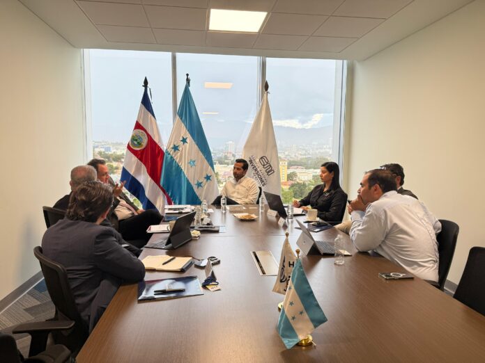 cni vuelos costa rica hn
