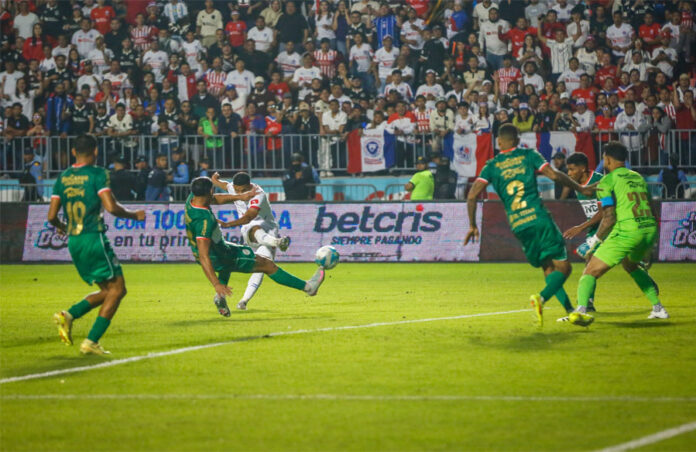 Olimpia-José-Mario-Pinto-Marathón