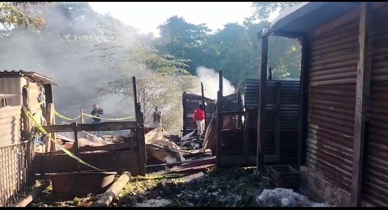 Tragedia en San Pedro Sula: Madre pierde a cinco hijos y una nieta en voraz incendio