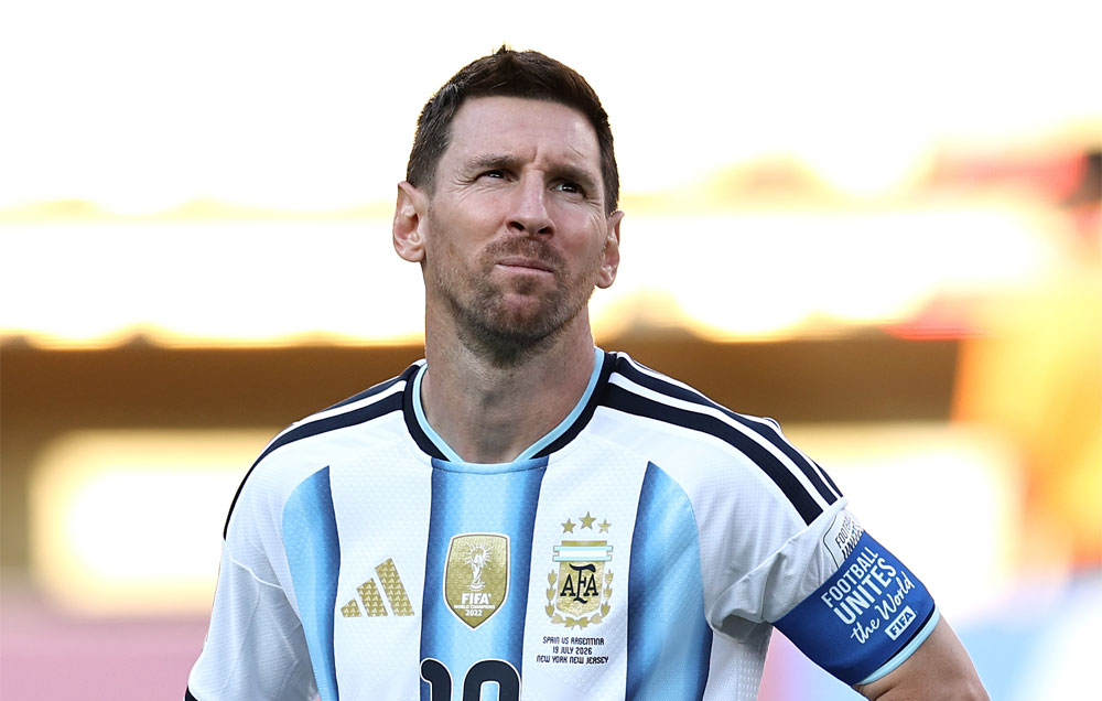 Lionel Messi regresa a Argentina en un avión privado, sin contacto con aficionados - Proceso Digital